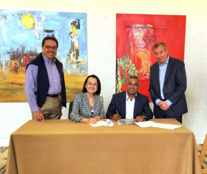 (From left) Dominican Republic hotelier Simón B. Suárez; CHTA President Karolin Troubetzkoy; Joel Santos, President of ASONAHORES; and CHTA Director General Frank Comito at last month's MOU signing.