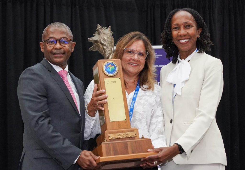 Patricia Affonso-Dass (center) with Barbados Minister of Tourism Ian Gooding-Edghill and Renée Coppin, Chairman of the Barbados Hotel and Tourism Association, in Montego Bay today.